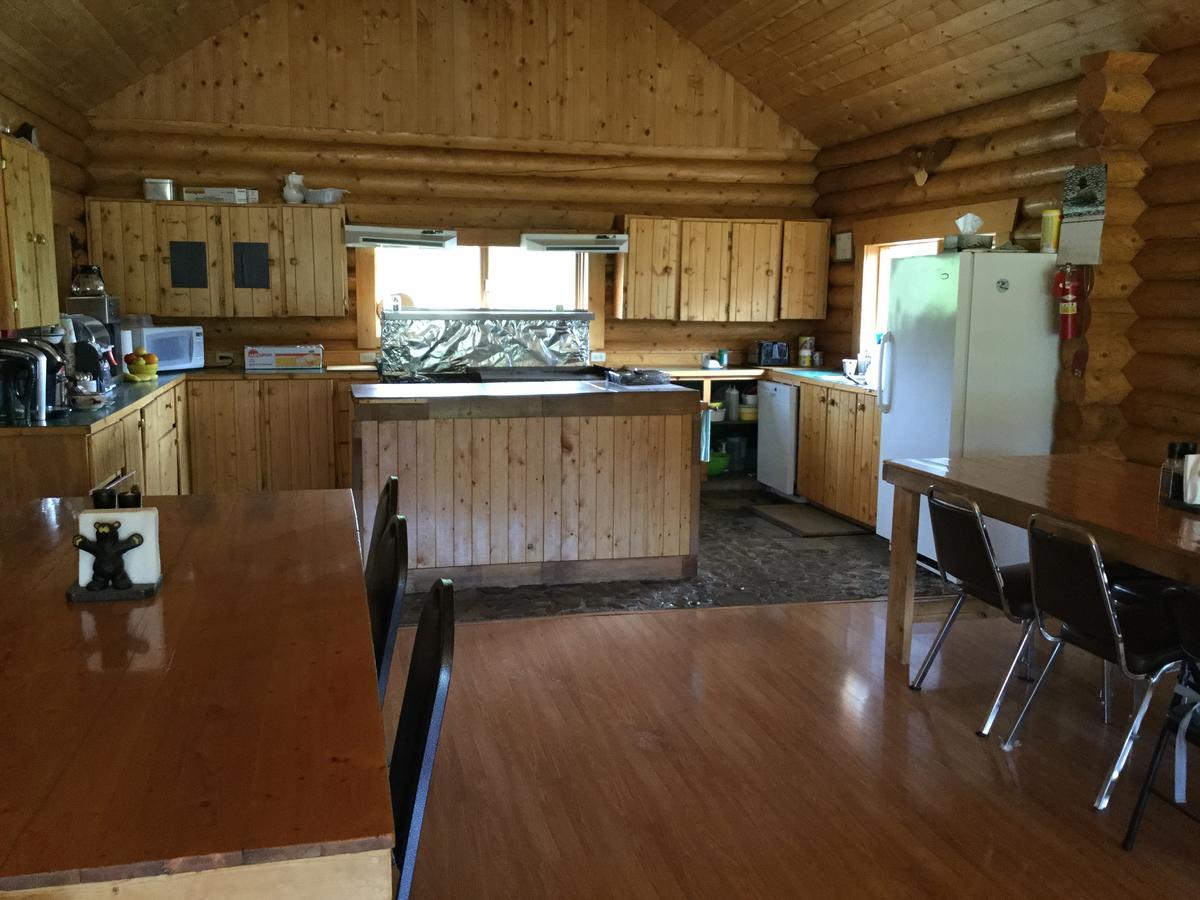 Folding Mountain B & B Fort Nelson Kültér fotó